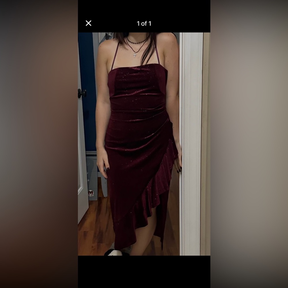 Chic Burgundy Strapless Dress Sz Md